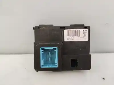 Pezzo di ricambio per auto di seconda mano modulo elettronico per peugeot rifter acristalada riferimenti oem iam 9832228080  