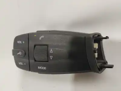 Pezzo di ricambio per auto di seconda mano COMANDO MULTIFUNZIONE per SEAT IBIZA (6J5)  Riferimenti OEM IAM 6J0959441A  