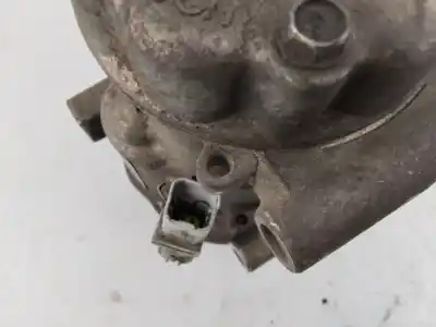 Second-hand car spare part air conditioning compressor for renault clio iii authentique 65 cv / 48 kw oem iam references 8200651251  