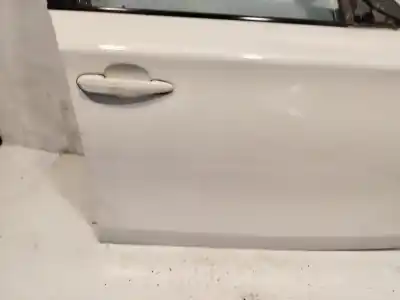 Peça sobressalente para automóvel em segunda mão porta dianteira direita por bmw serie 1 berlina (e81/e87) 116d referências oem iam   