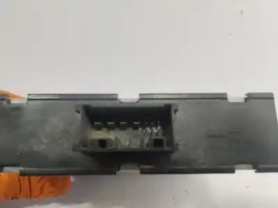 Peça sobressalente para automóvel em segunda mão Boitier De Commande De Abs por BMW SERIE 1 BERLINA (E81/E87) 120d Referências OEM IAM 8ES00947920  