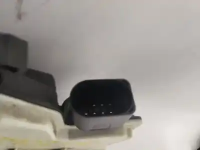 Автозапчастина б/у  для SEAT MII (KF1, KE1)  Посилання на OEM IAM 151837015C  