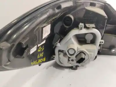Peça sobressalente para automóvel em segunda mão Farolim Traseiro Direito por RENAULT CAPTUR Adventure Referências OEM IAM 265502731R  