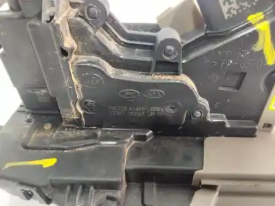 Автозапчастина б/у замок дверей заднього лівого для kia xceed business посилання на oem iam 81410j7300  