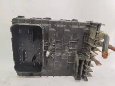 Peça sobressalente para automóvel em segunda mão Caixa De Fusíveis E Relés por SEAT LEON (1P1) 2.0 TDI 16V Referências OEM IAM   