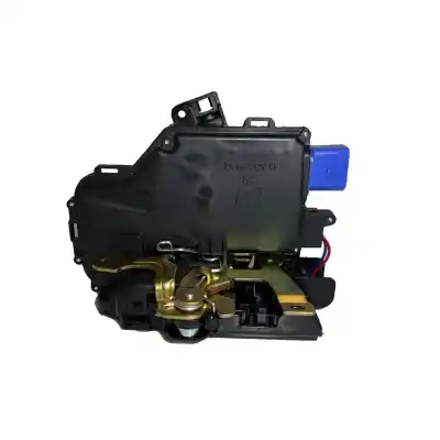 Автозапчасти б/у ЗАМОК ЗАДНЕЙ ПРАВОЙ ДВЕРИ за VOLKSWAGEN GOLF V BERLINA (1K1)  ссылки OEM IAM 7L0839016A  