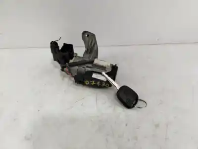 Second-hand car spare part ignition switch for toyota corolla (_e12_) 1.4 d (nde120_) oem iam references   