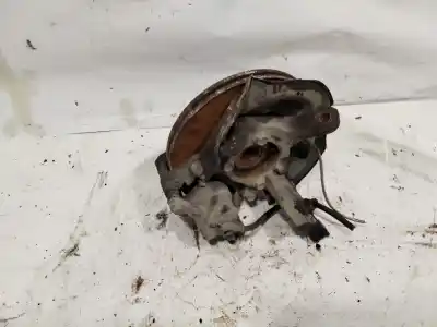 Second-hand car spare part front left knuckle for toyota auris active oem iam references   