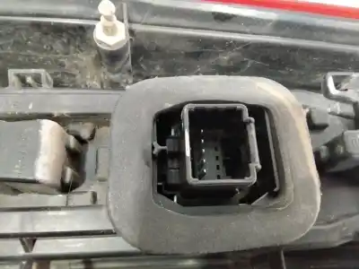 Автозапчастина б/у правий ліхтар для RENAULT KANGOO Dynamique Acción Especial Посилання на OEM IAM 8200419945  