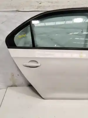 Автозапчастина б/у двері задні праві для skoda rapid active посилання на oem iam    Автозапчастина б/у двері задні праві для skoda rapid active посилання на oem iam