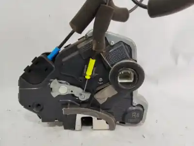 Second-hand car spare part front right door lock for lexus rx 450h oem iam references   