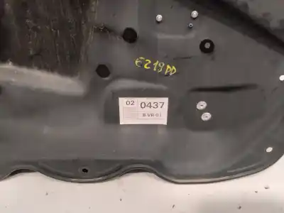 Автозапчасти б/у регулятор стекла переднего правого за volkswagen passat b6 variant (3c5) 2.0 tdi ссылки oem iam 981220109  