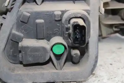 Second-hand car spare part right tailgate light for renault fluence 1.6 16v 110 cv / 81 kw oem iam references 265500016r  