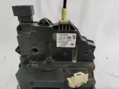 Peça sobressalente para automóvel em segunda mão fechadura da porta dianteira direita por opel corsa e business referências oem iam 13431840  