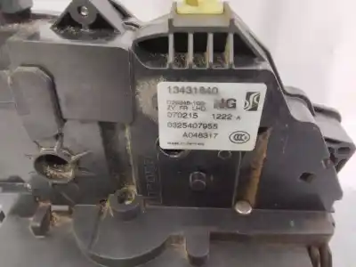 Peça sobressalente para automóvel em segunda mão fechadura da porta dianteira direita por opel corsa e business referências oem iam 13431840  