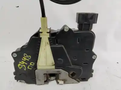 Peça sobressalente para automóvel em segunda mão fechadura da porta dianteira direita por opel corsa e business referências oem iam 13431840  