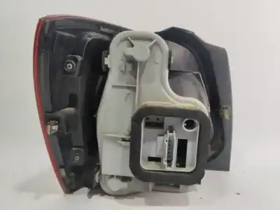 İkinci el araba yedek parçası Sag Kuyruk Lambasi için VOLKSWAGEN POLO (6R1) Advance OEM IAM referansları 6R0945258A  
