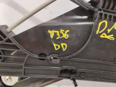 Peça sobressalente para automóvel em segunda mão elevador de vidros dianteiro direito por peugeot 2008 (p1) active referências oem iam 9828130680