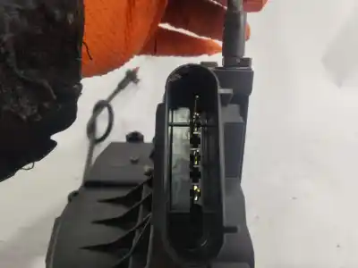 Peça sobressalente para automóvel em segunda mão fechadura da porta dianteira direita por ford focus lim. (cb8) trend referências oem iam 921760101  