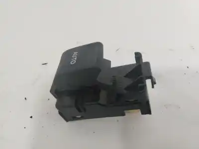 Second-hand car spare part right front power window switch for toyota auris hybrid active oem iam references 