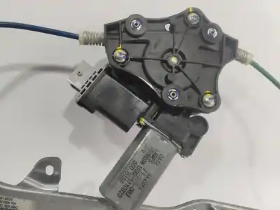 Second-hand car spare part passenger side right window regulator for opel corsa e (x15) 1.4 turbo (08, 68) oem iam references 541613212