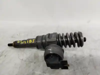Pezzo di ricambio per auto di seconda mano INIETTORE per SEAT IBIZA SC (6J1)  Riferimenti OEM IAM 0381300738P  