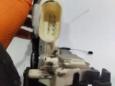 Peça sobressalente para automóvel em segunda mão fechadura da porta dianteira esquerda por seat leon (1p1) 2.0 tdi 16v referências oem iam   