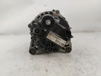 Pezzo di ricambio per auto di seconda mano Alternatore per RENAULT CAPTUR Adventure Riferimenti OEM IAM 231007865R-A  