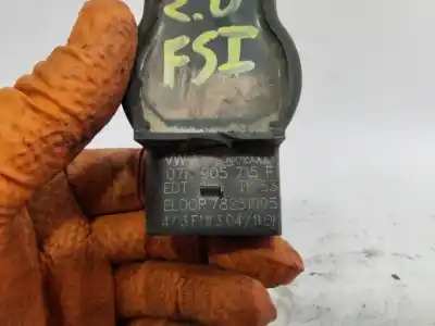 Peça sobressalente para automóvel em segunda mão bobina de ignição por audi a3 (8p) 2.0 fsi ambiente referências oem iam 07k905715f  