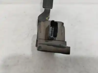 Second-hand car spare part accelerator pedal for citroen c3 pluriel 1.4 oem iam references 9680756880  