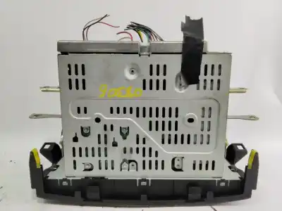 Peça sobressalente para automóvel em segunda mão Sistema De áudio / Rádio Cd por TOYOTA AURIS (E18) TOYOTA AURIS Referências OEM IAM 8612002F50  