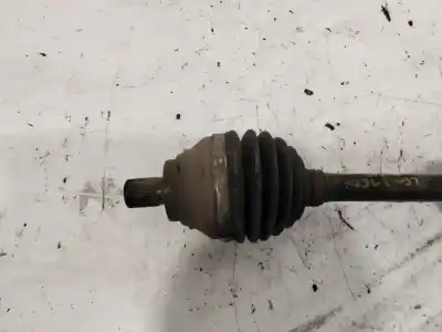 Second-hand car spare part Front Left Transmission for SEAT LEON (5F1) 1.6 TDI OEM IAM references 5Q0407271  