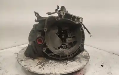 Pezzo di ricambio per auto di seconda mano riduttore per opel corsa d ´´111 years´´ riferimenti oem iam m20o13di  