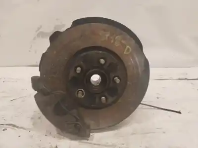 Pièce détachée automobile d'occasion MOYEU DE ROUE AVANT DROITE pour FORD KUGA (CBV)  Références OEM IAM 8V41-3K170-AD  