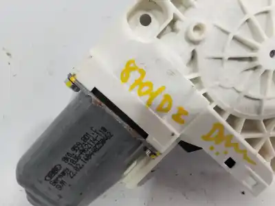 Piesă de schimb auto la mâna a doua MOTORAS MACARA GEAM FATA STÂNGA pentru AUDI A1 (8X)  Referințe OEM IAM 8K0959801C  