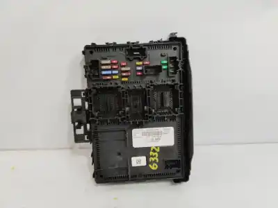 Peça sobressalente para automóvel em segunda mão caixa de fusíveis e relés por ford focus lim. st-line referências oem iam lu5t-15604-bjcd
