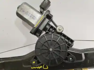 Second-hand car spare part Driver Left Window Regulator for FIAT III PANDA (319) (2012->) 1.2 Easy [1.2 Ltr. - 51 kW CAT bivalent Gasolina / GPL] OEM IAM references 00M13413D00  