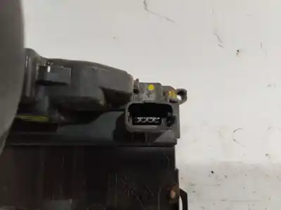 Peça sobressalente para automóvel em segunda mão fechadura da porta dianteira esquerda por renault scenic iii grand dynamique referências oem iam 