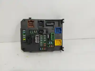 Автозапчасти б/у БЛОК РЕЛЕ/ПРЕДОХРАНИТЕЛЕЙ за CITROEN C4 LIM.  ссылки OEM IAM 966554748000  