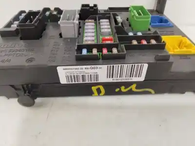Second-hand car spare part fuse box unit for citroen c4 lim. collection oem iam references 966554748000  