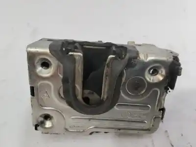 Second-hand car spare part rear right door lock for dacia duster ambiance 4x2 oem iam references   