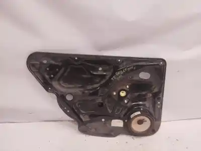 Peça sobressalente para automóvel em segunda mão Elevador De Vidros Traseiro Esquerdo por VOLKSWAGEN PASSAT B6 VARIANT (3C5) 1.9 TDI Referências OEM IAM 3C48397551-1  