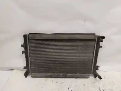 Peça sobressalente para automóvel em segunda mão Radiador De água por VOLKSWAGEN SCIROCCO (137) 1.4 TSI (90kW) Referências OEM IAM 1K0121251BN  