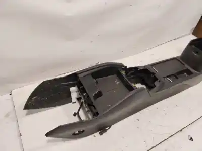 Pezzo di ricambio per auto di seconda mano bracciolo centrale per ford focus active riferimenti oem iam   