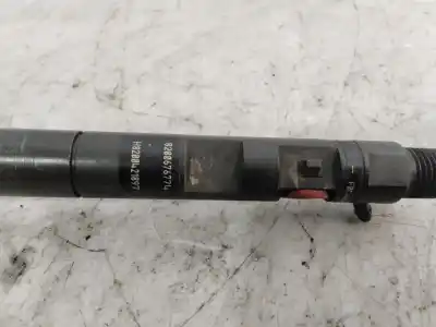 Second-hand car spare part injector for renault kangoo (f/kc0) express confort oem iam references 8200676774   Second-hand car spare part injector for renault kangoo (f/kc0) express confort oem iam references 8200676774