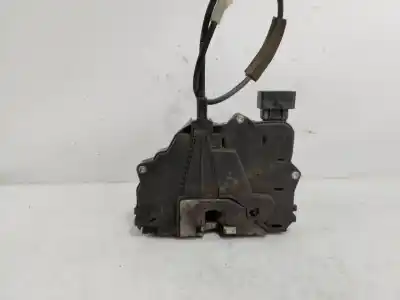 Peça sobressalente para automóvel em segunda mão fechadura da porta traseira direita por opel corsa d ´´111 years´´ referências oem iam 13258267  