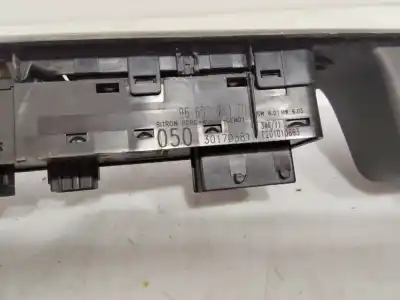 Second-hand car spare part left front power window switch for citroen c4 lim. collection oem iam references 96657050zd  