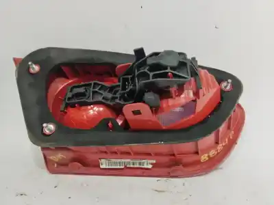 Pezzo di ricambio per auto di seconda mano LUCI POSTERIORI DESTRA per SEAT LEON (1P1)  Riferimenti OEM IAM 89320301  