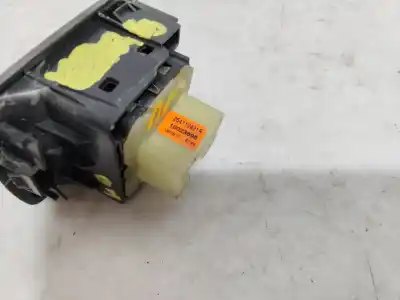Second-hand car spare part Left Front Power Window Switch for DACIA LODGY Laureate OEM IAM references 10023898  