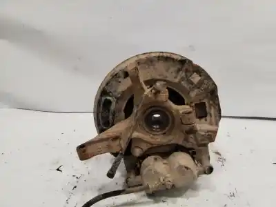 Pezzo di ricambio per auto di seconda mano Attacco Anteriore Destro per FORD C-MAX Titanium 95 CV / 70 KW Riferimenti OEM IAM   